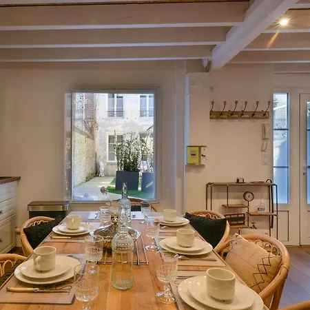 Les Maisons De Maje - La Home45 بيت للعطل *